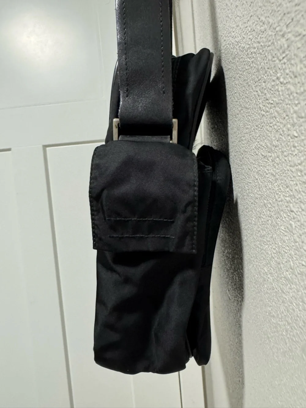 Authentic Prada Nero Tessuto Plate Crossbody - Picture 4 of 12